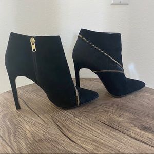 Renvy Black Darra ZIP Booties